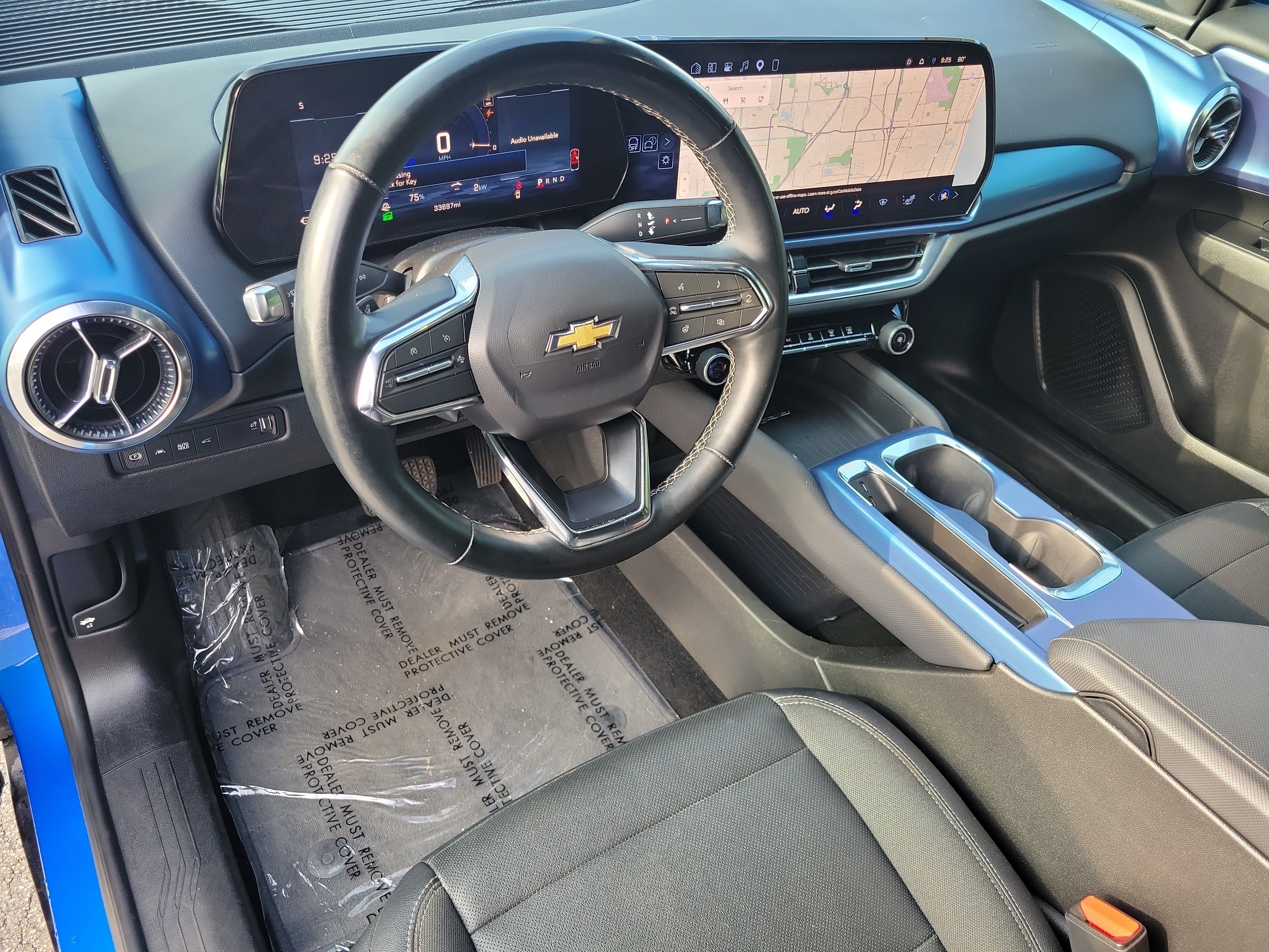 Used 2025 Chevrolet Equinox EV LT w/ Convenience Package FWD image 19