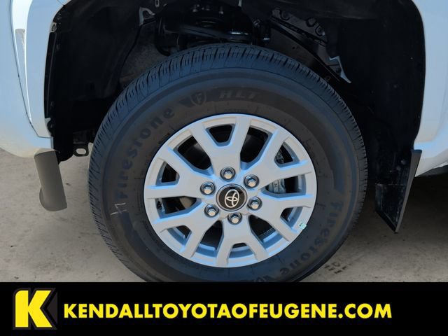 Certified 2024 Toyota Tacoma SR5 AWD/4WD image 14