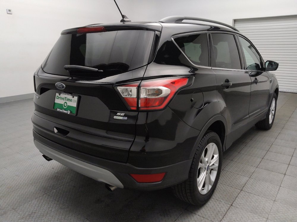 Used 2018 Ford Escape SE w/ SE Sync 3 Package AWD/4WD image 9