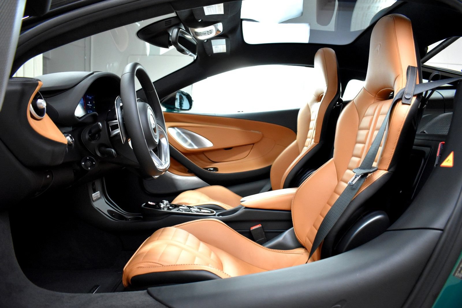 New 2027 McLaren GTS RWD image 30