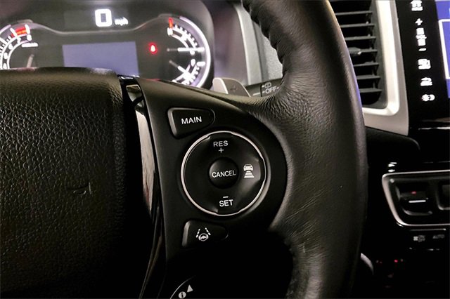 Used 2018 Honda Pilot Elite image 22