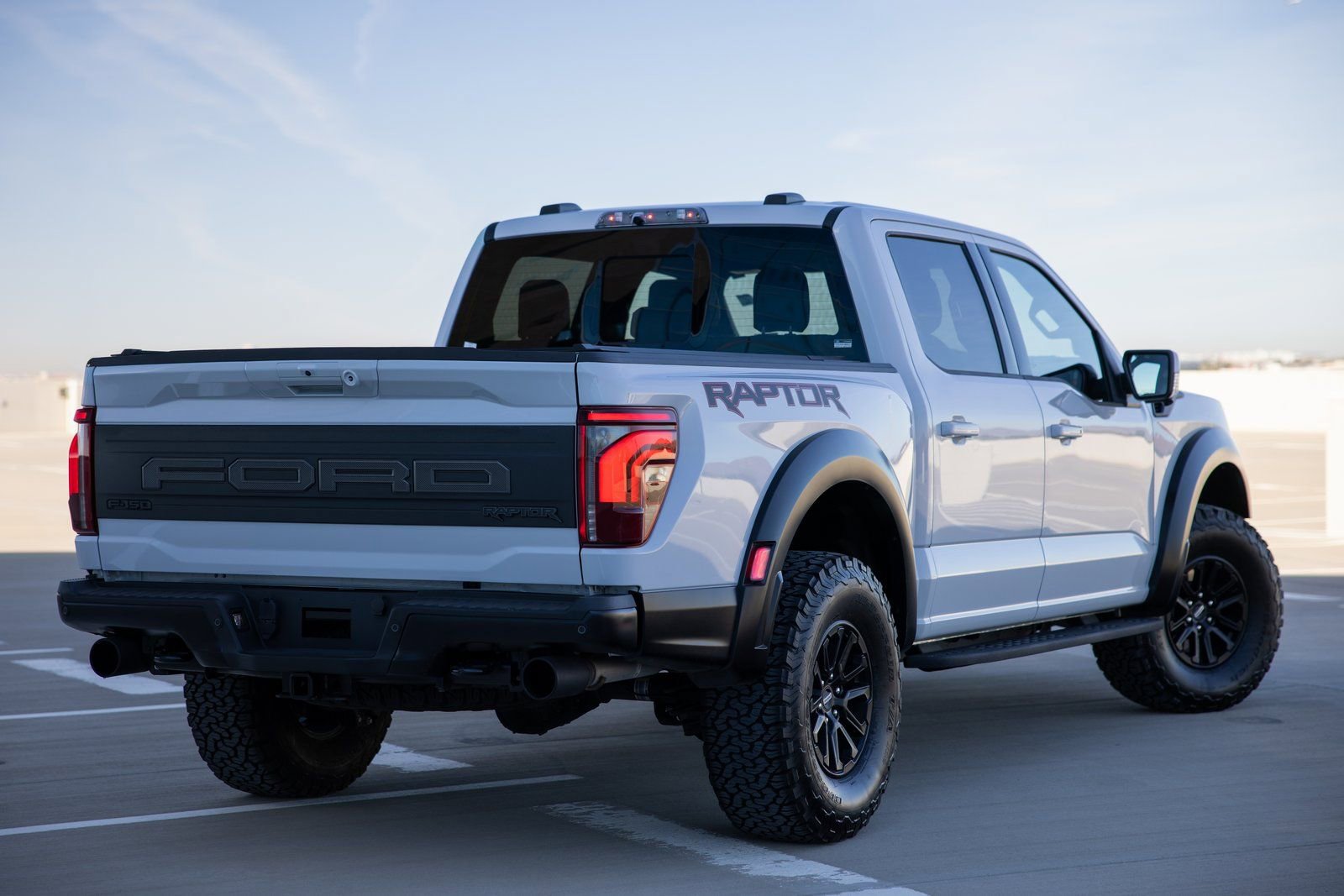 Used 2025 Ford F150 Raptor image 5