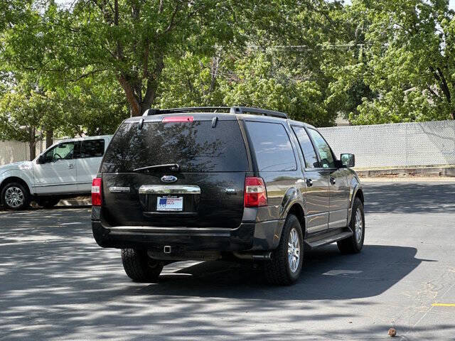 Used 2013 Ford Expedition EL XLT image 4