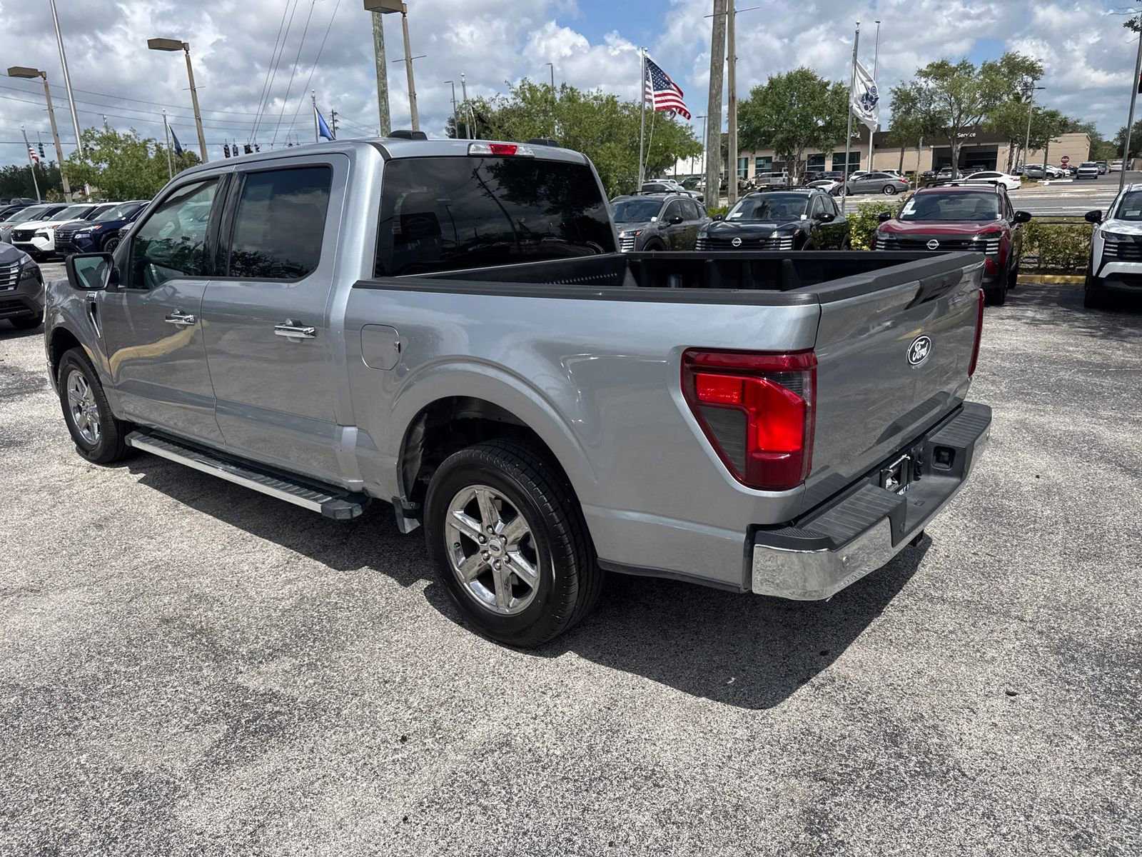 Used 2025 Ford F150 XLT w/ Equipment Group 301A Standard RWD image 9