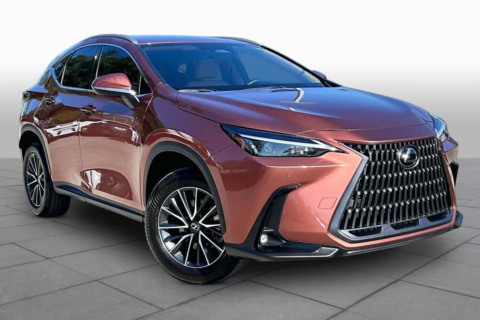 Used 2025 Lexus NX 350h AWD w/ Cold Area Package image 3