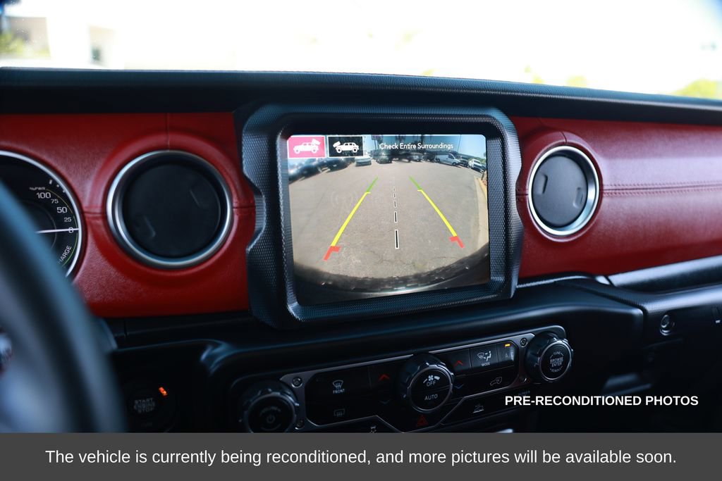 Used 2023 Jeep Wrangler Unlimited Rubicon 4xe image 25