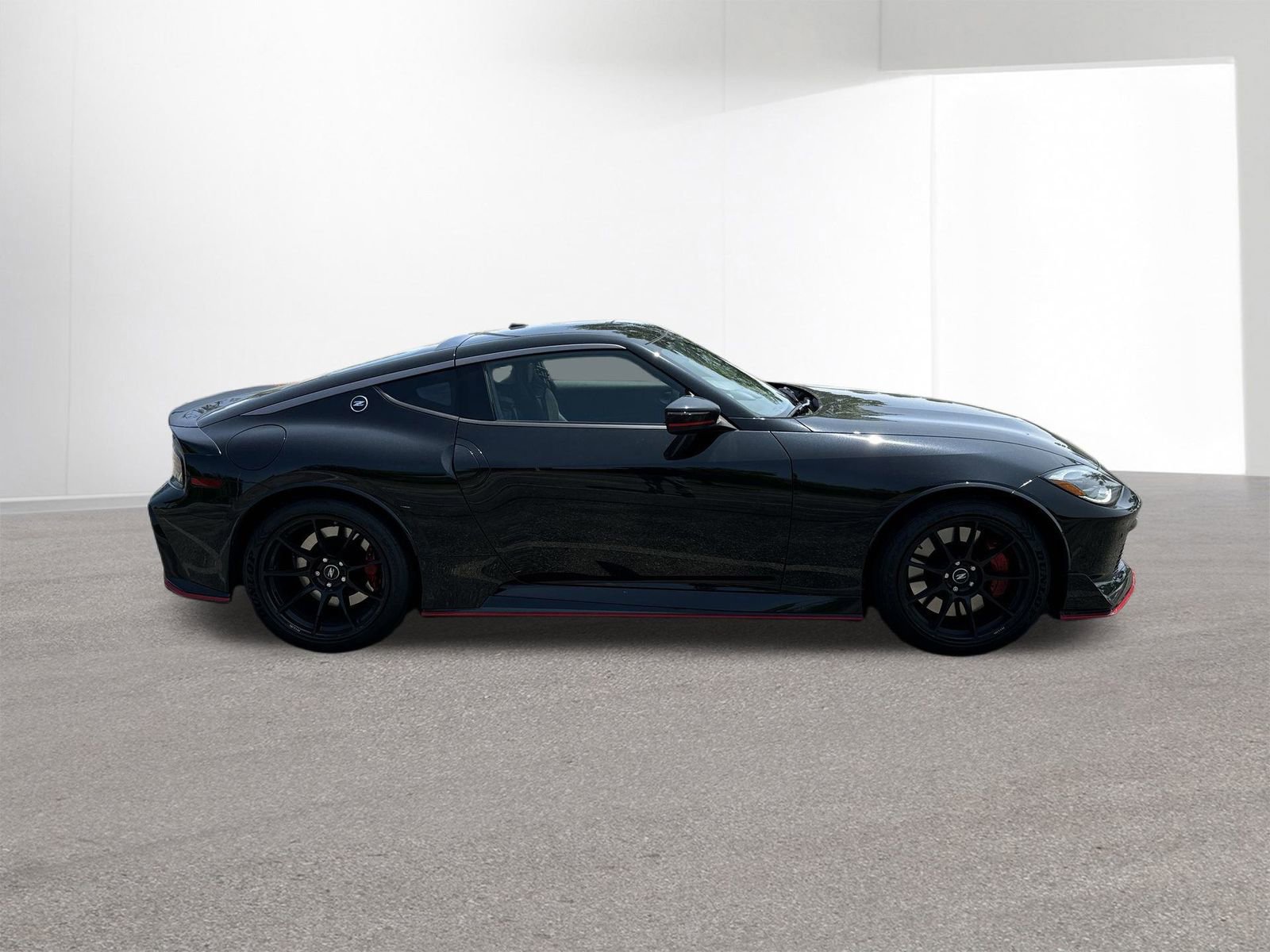 New 2024 Nissan Z NISMO w/ Floor Mat Package image 34
