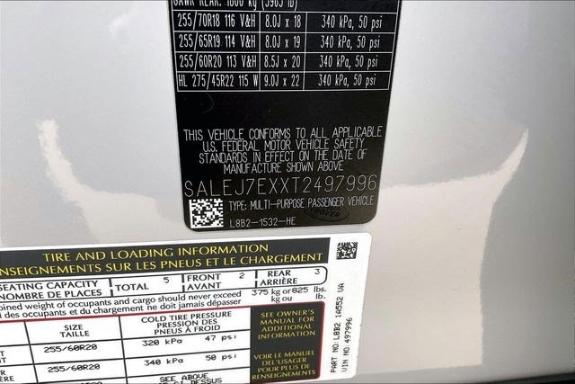 New 2026 Land Rover Defender 110 S image 8