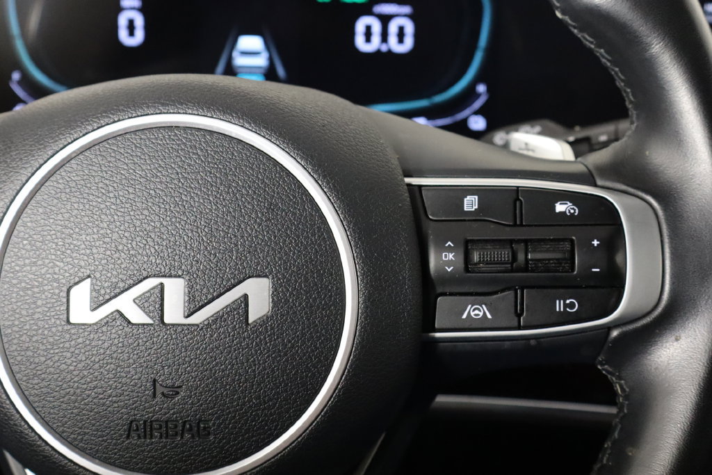 Used 2023 Kia Sportage X-Line AWD/4WD image 10