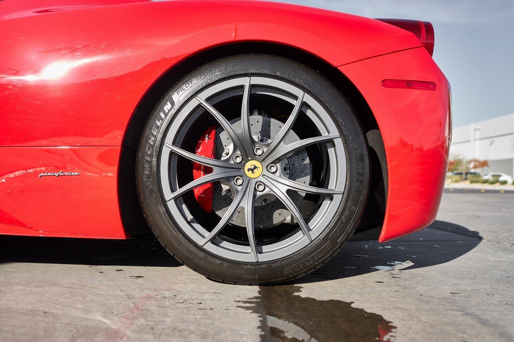 Used 2013 Ferrari 458 Italia Coupe image 27