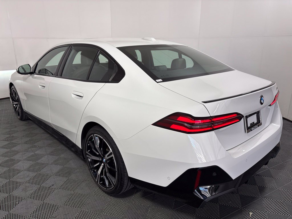 Certified 2026 BMW 530i w/ M Sport Package RWD image 7