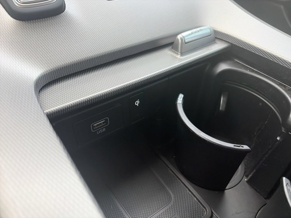 Used 2022 Hyundai Palisade SEL w/ Convenience Package FWD image 22