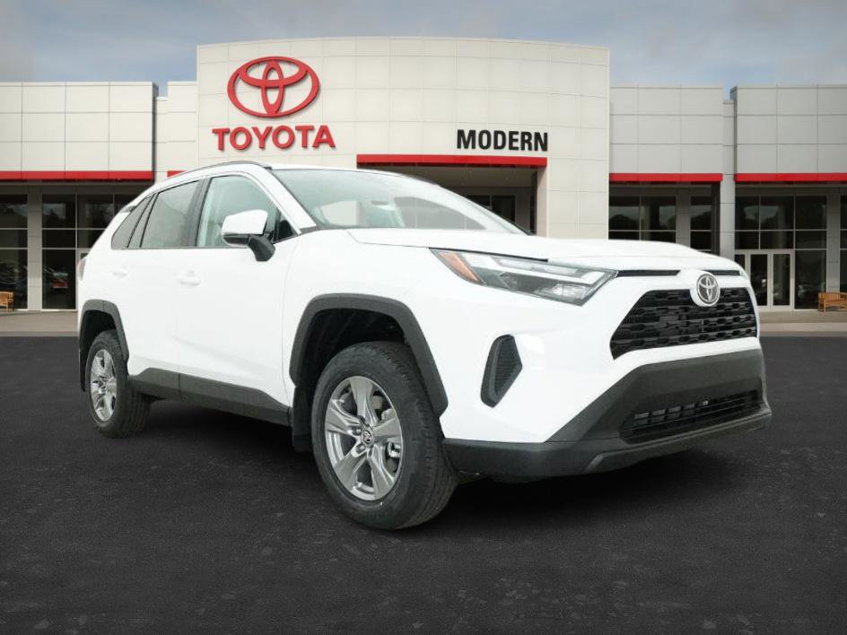 New 2025 Toyota RAV4 XLE image 30