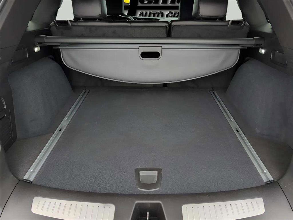 Used 2025 Cadillac XT5 Premium Luxury image 17