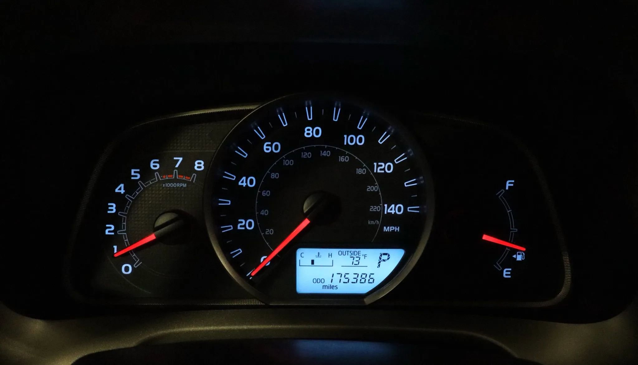 Used 2015 Toyota RAV4 XLE image 25