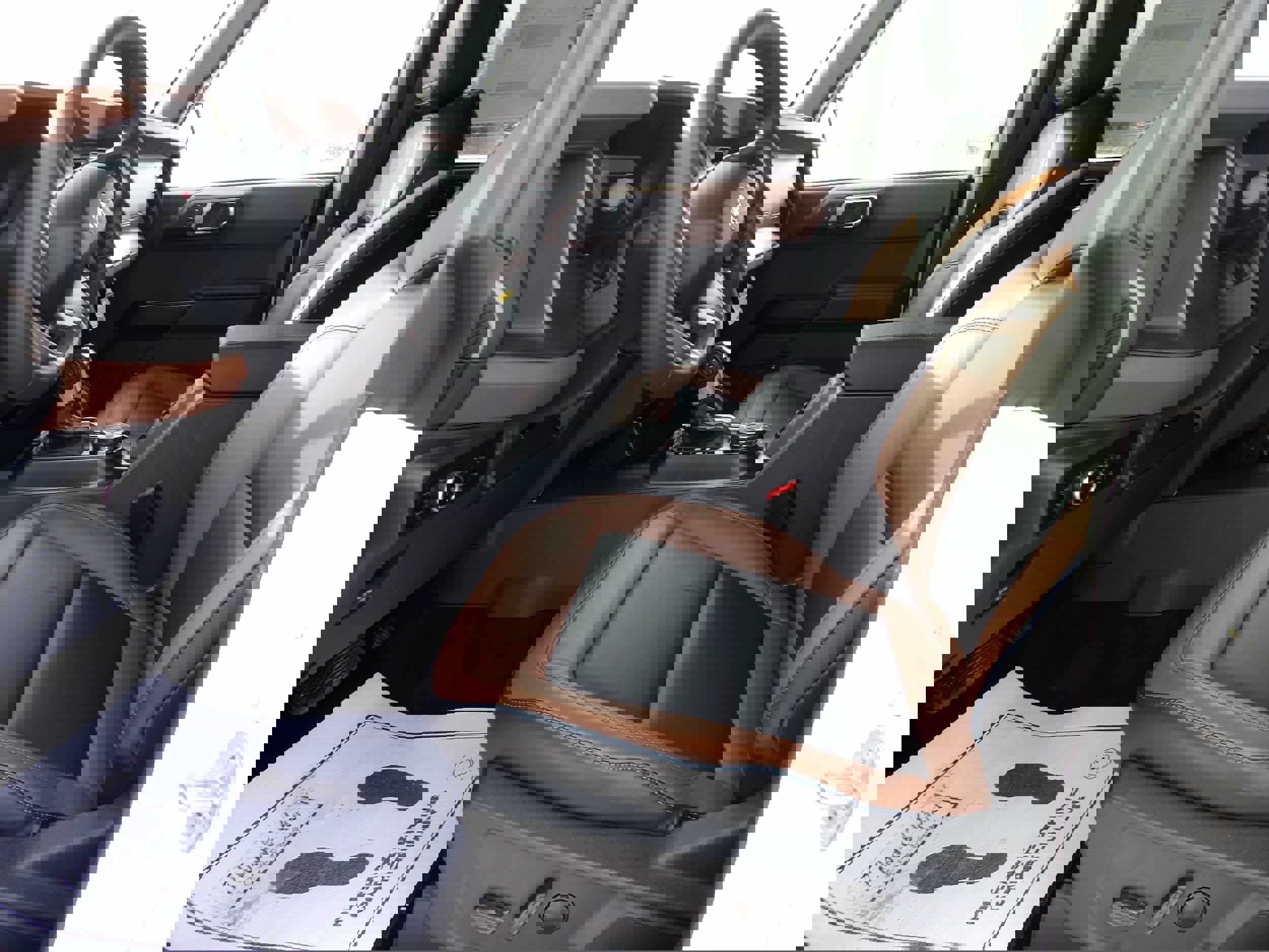 New 2024 Ford Bronco Outer Banks image 14