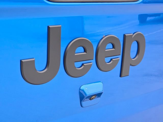 New 2026 Jeep Gladiator Rubicon w/ Whitecap Package AWD/4WD image 26