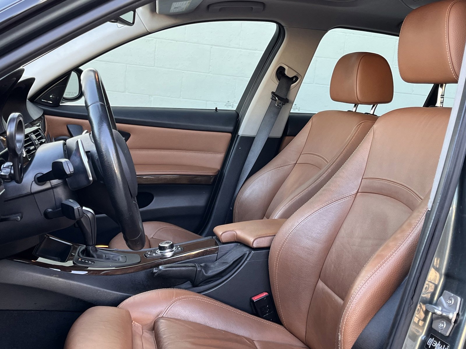 Used 2011 BMW 335i 4dr Sdn 335i RWD image 10