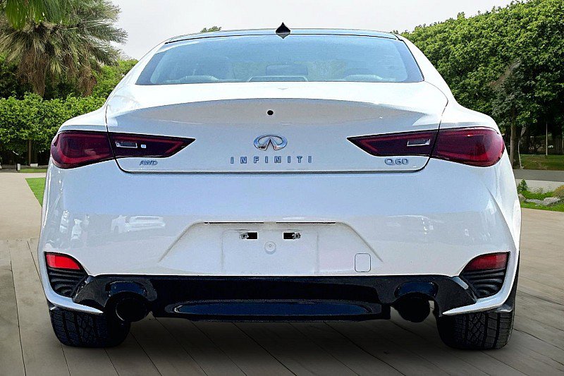 Used 2018 INFINITI Q60 3.0t Luxe image 8