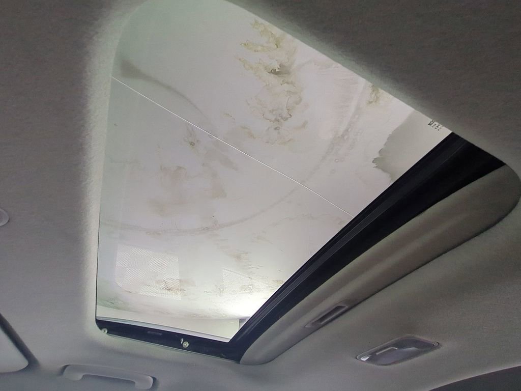 Certified 2023 Hyundai Venue SEL w/ Cargo Package image 21