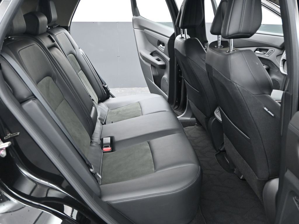 Certified 2023 Nissan Ariya AWD image 12