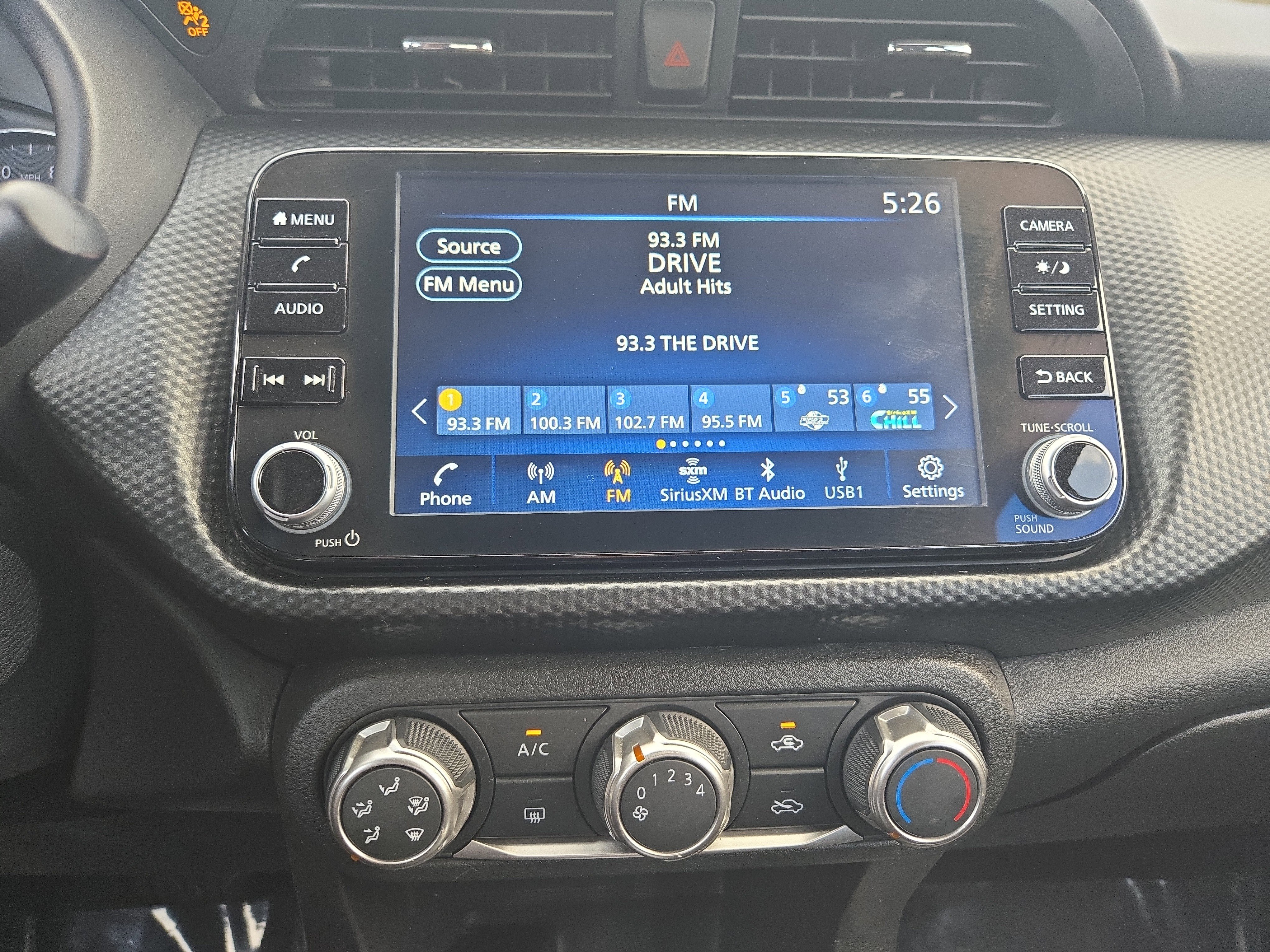 Used 2023 Nissan Kicks SV image 16