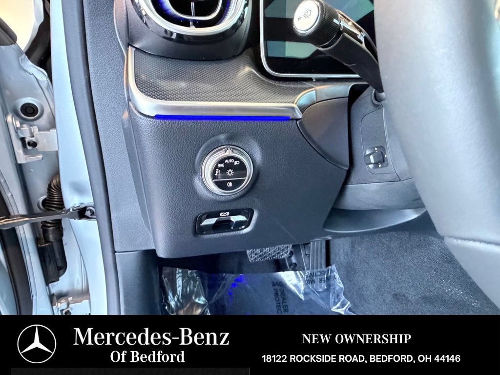New 2026 Mercedes-Benz C 300 4MATIC Sedan image 9