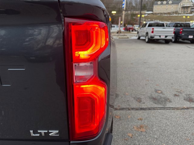 Used 2020 Chevrolet Silverado 2500 LTZ w/ LTZ Premium Package image 16