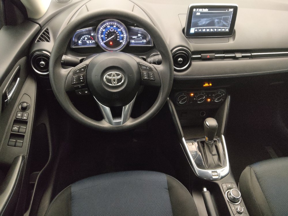 Used 2017 Toyota Yaris iA FWD image 22