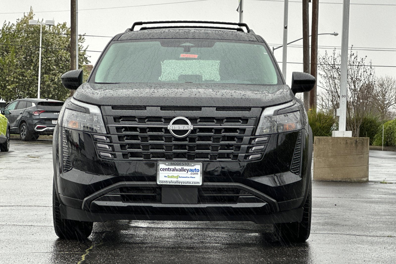 New 2026 Nissan Pathfinder SV image 9