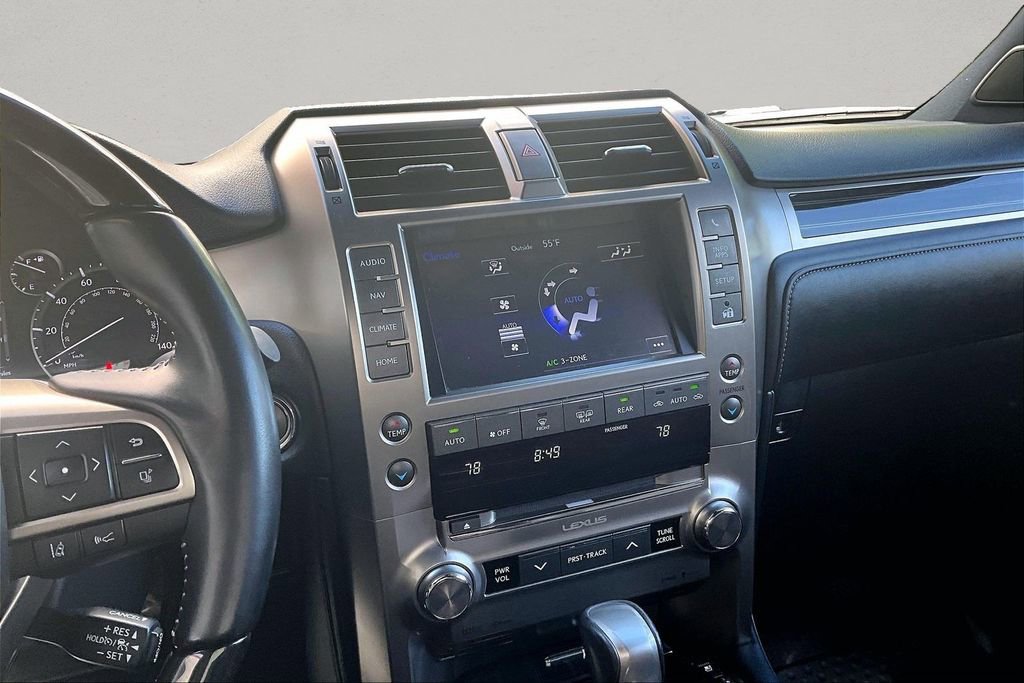 Used 2021 Lexus GX 460 Premium w/ Premium Package AWD/4WD image 10