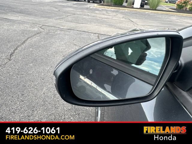 Used 2023 Kia Forte LXS w/ LXS Technology Package FWD image 12