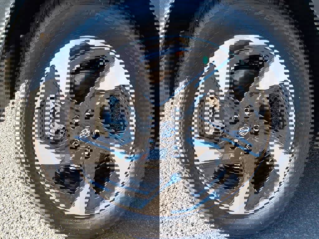 Certified 2025 Subaru Crosstrek 2.5i Limited w/ Popular Package #3A image 9