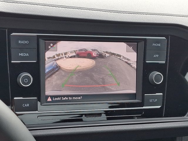 Used 2019 Volkswagen Jetta SE w/ Cold Weather Package FWD image 24
