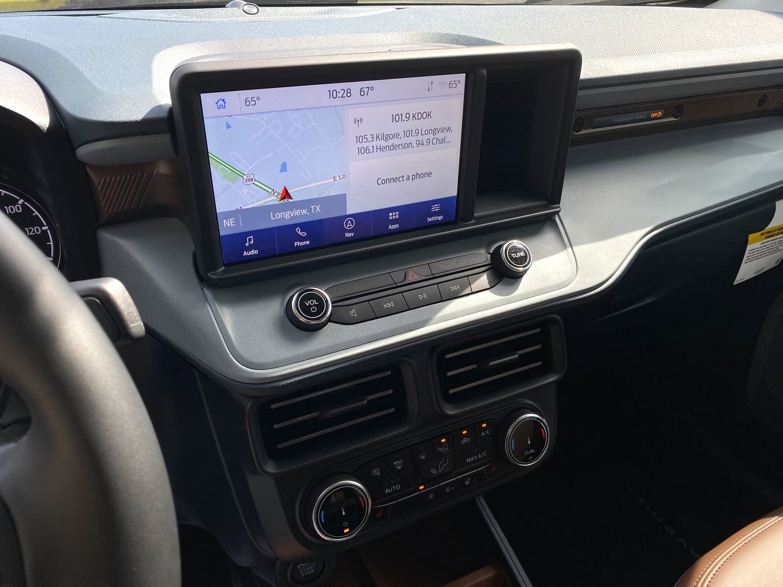 Used 2024 Ford Maverick Lariat image 17