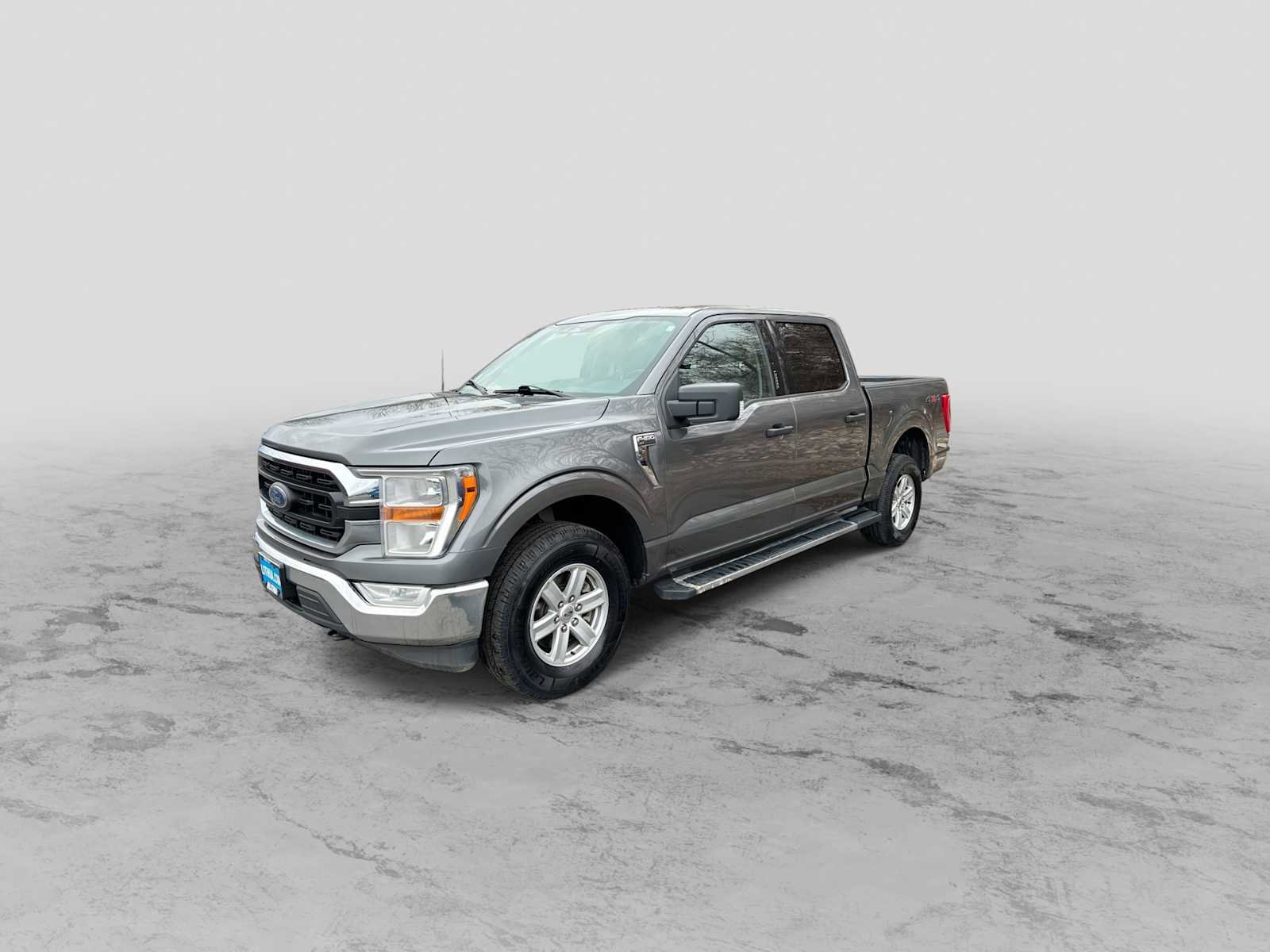 Used 2021 Ford F150 XLT w/ Equipment Group 301A Mid image 4
