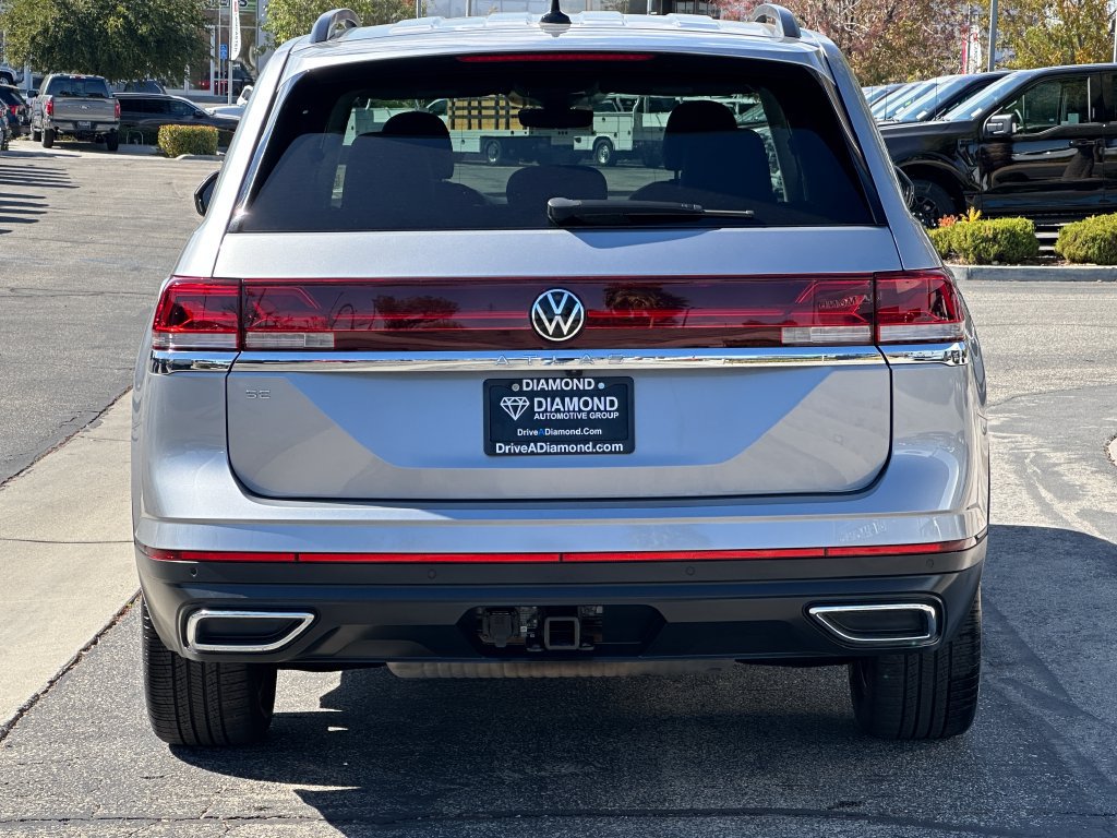 Used 2025 Volkswagen Atlas SE FWD image 6