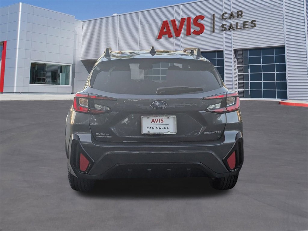 Used 2024 Subaru Crosstrek 2.0i Premium image 9