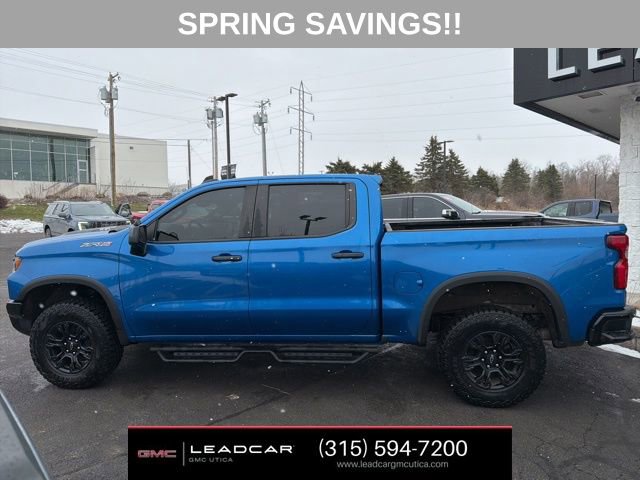 Used 2022 Chevrolet Silverado 1500 ZR2 w/ Technology Package image 2