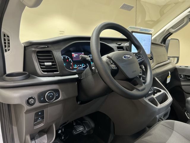 New 2025 Ford Transit 250 Low Roof AWD image 9