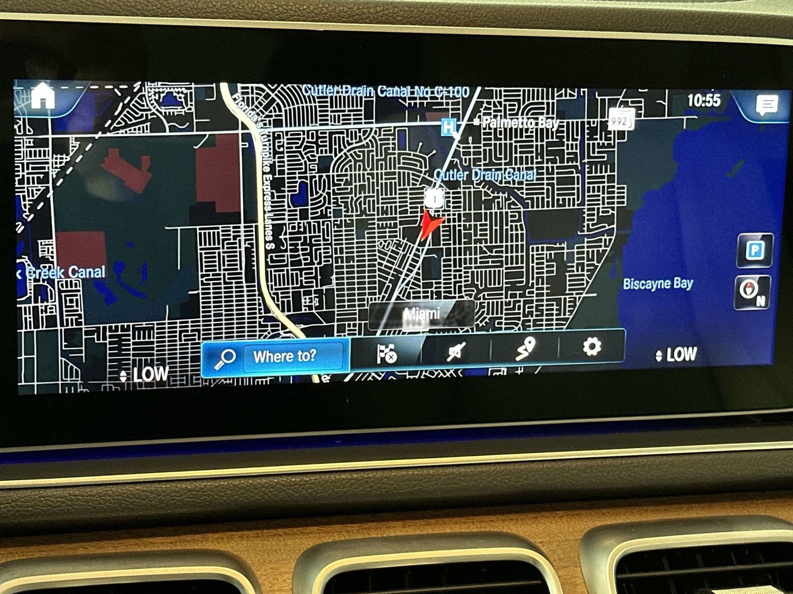 Used 2021 Mercedes-Benz GLE 350 w/ Premium Package image 22