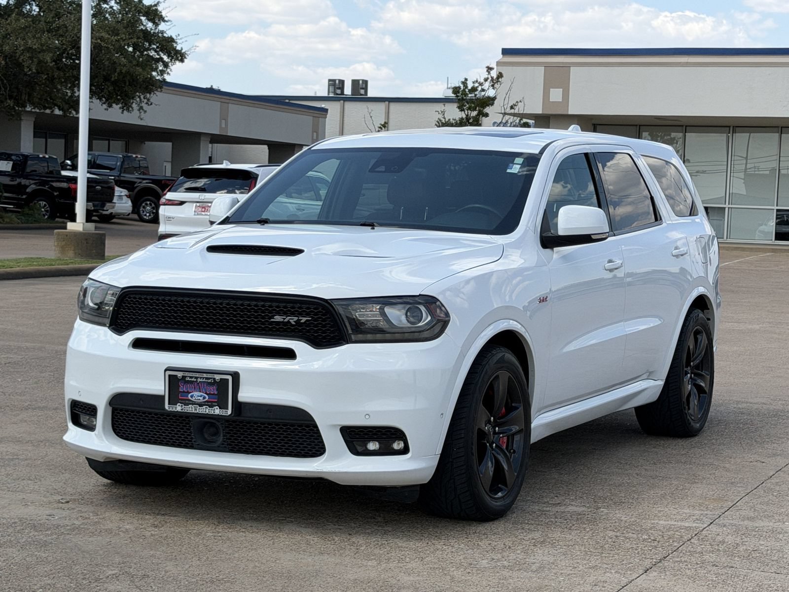 Used 2018 Dodge Durango SRT w/ Technology Group AWD/4WD image 8
