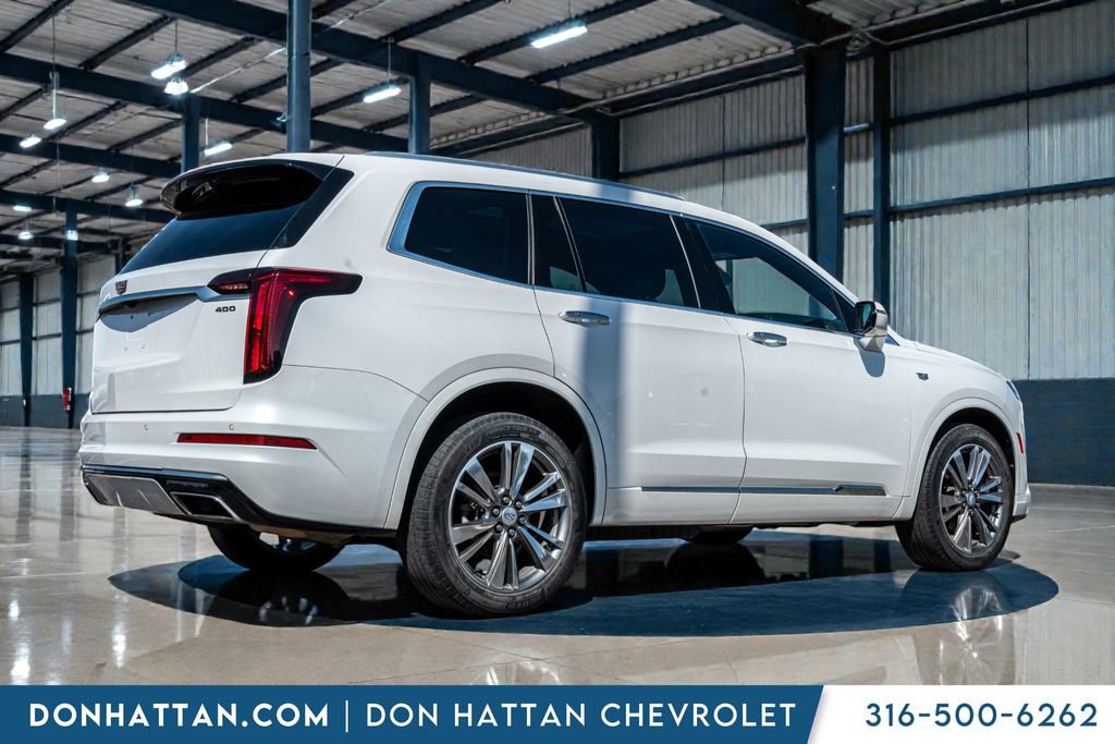 Used 2021 Cadillac XT6 Premium Luxury w/ LPO, Floor Liner Package AWD/4WD image 33