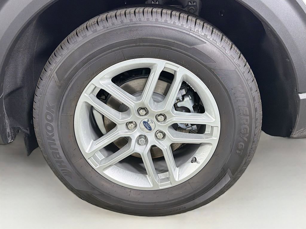 New 2025 Ford Explorer Active image 31