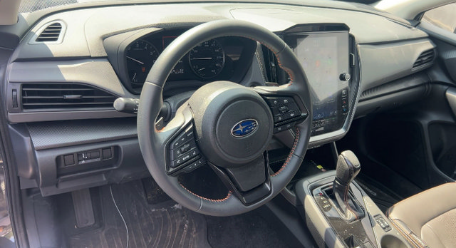 Used 2024 Subaru Crosstrek 2.5i Limited w/ Popular Package #4A AWD/4WD image 9