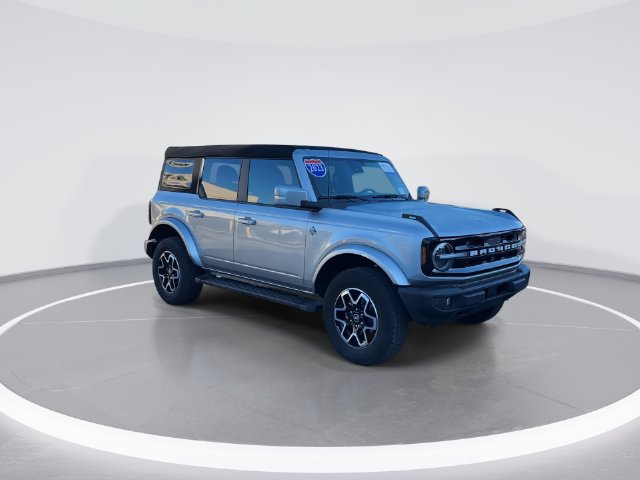 Certified 2023 Ford Bronco Outer Banks AWD/4WD image 1