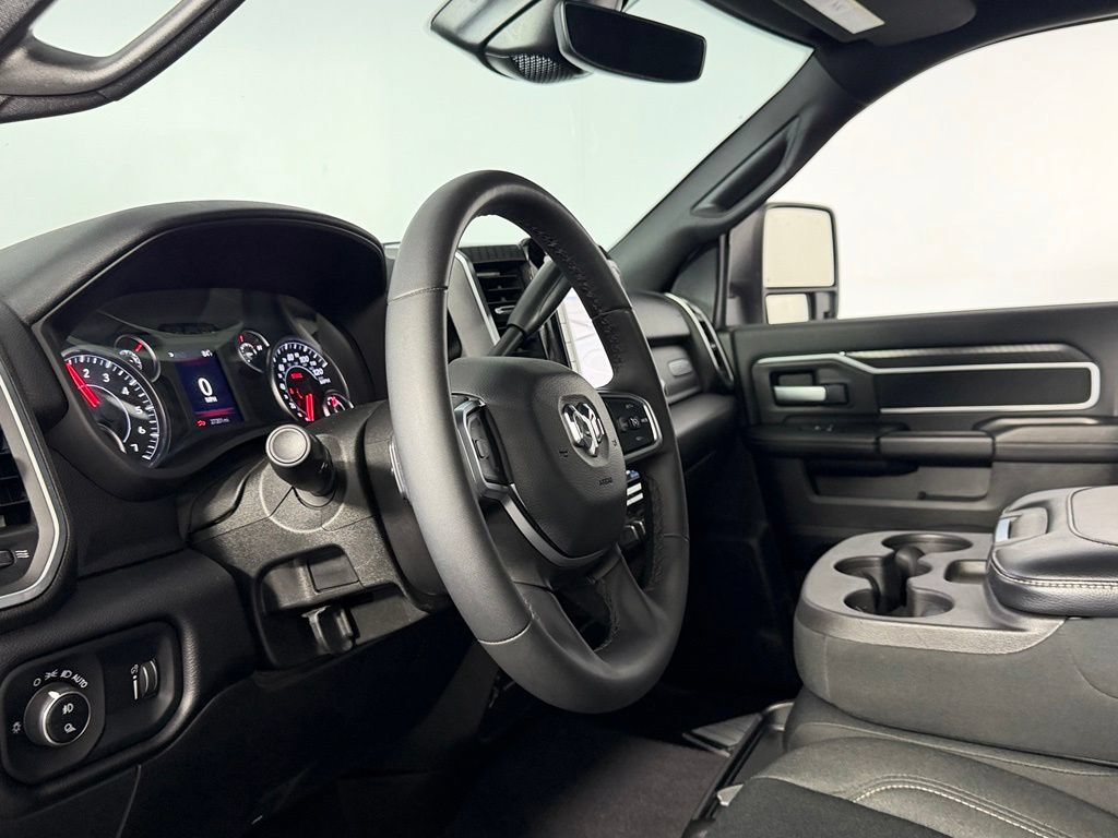 Used 2025 RAM 2500 Big Horn AWD/4WD image 21