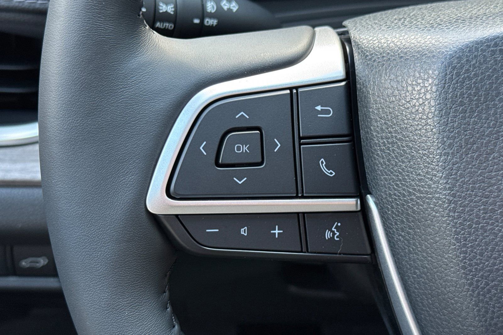 New 2026 Toyota Grand Highlander Limited image 30