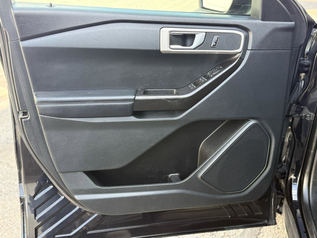 Used 2020 Ford Explorer 4WD Police Interceptor w/ Ultimate Wiring Package image 36