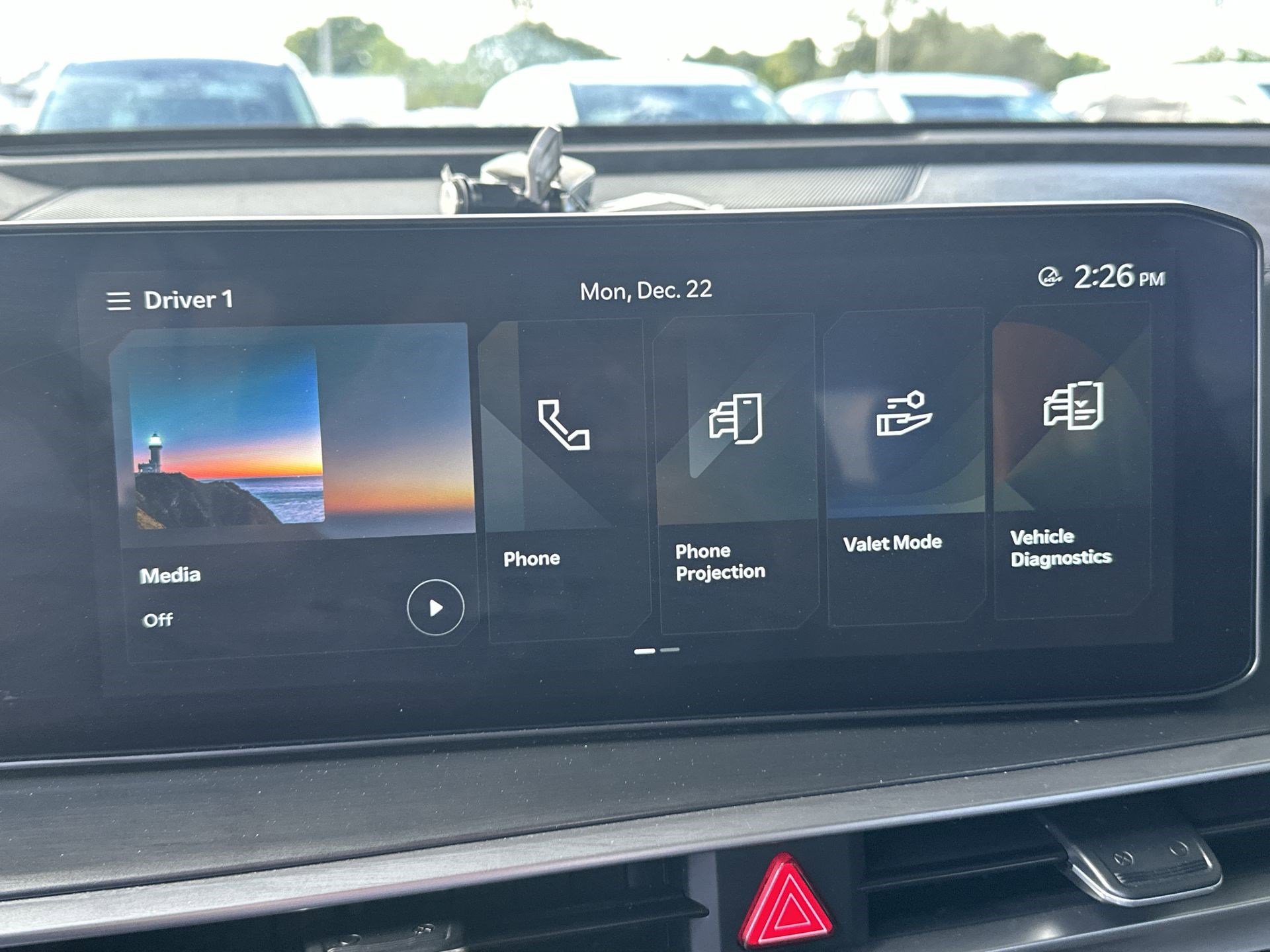 Certified 2024 Kia Sorento LX image 12